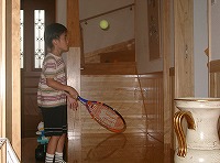 2007/07/15 家の中テニス